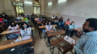 Students should start practising now for offline classes and examinations. They need to come out of the online learning mode,” said state technical and higher education minister, Uday Samant. (HT PHOTO)