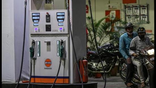 On Thursday, the price of diesel in Chandigarh was at ₹94.99 per litre. (Bloomberg)
