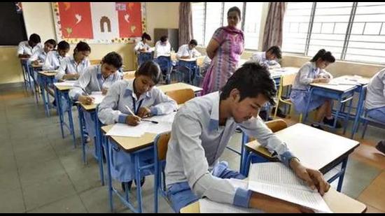 Punjab CM Charanjit Singh Channi had oppose the CBSE’s authoritarian decision to keep Punjabi out of the main subjects.