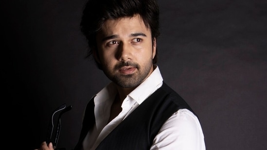 Avinash Mukherjee: “Keep moving forward”, from the movie “Rocky Balboa”. “Do it till you die” by Mohd. Ali and “History will be kind to me for I intend to write it” by Winston Churchill. These are my favourite quotes.