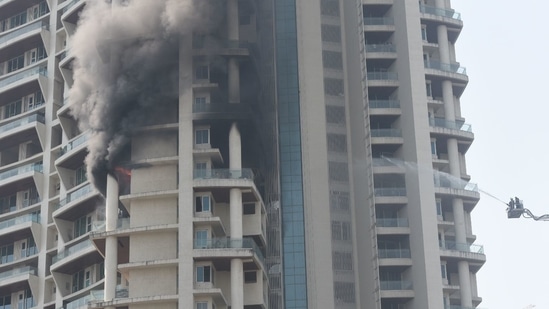 Fire breaks out at a high-rise in Mumbai on Friday.&nbsp;(Pratik Chorge/HT Photo)