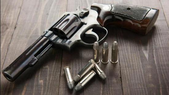 Two men were shot dead and a third was injured after a gunfight between rival criminal gangs broke out near the Sonai hotel at Uralikanchan, some 30km from Pune on the Solapur highway on Friday afternoon. (REPRESENTATIVE PHOTO)