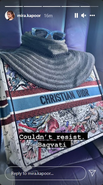Mira Rajput's Christian Dior bag sat on a car seat. Mira Rajput's Christian Dior bag sat on a car seat.