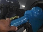 Diesel prices have crossed the century mark in West Bengal.(Vipin Kumar/HT PHOTO) Diesel prices have crossed the century mark in West Bengal.(Vipin Kumar/HT PHOTO)