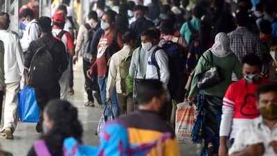 Bengaluru Urban reported 195 cases, the highest number of new Covid-19 cases in Karnataka out of all the districts, followed by Dakshina Kannada (24). (Anshuman Poyrekar/HT PHOTO)