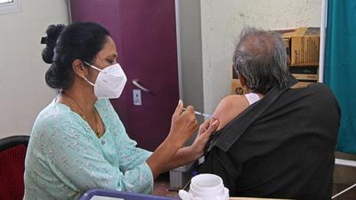 Pune city has reported average 1.7 deaths a day due to the infection in the past 20 days since October 4. (HT PHOTO)