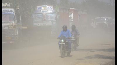 Ghaziabad witnesses a high level of air pollution during the winter. (Sakib Ali/HT) Ghaziabad witnesses a high level of air pollution during the winter. (Sakib Ali/HT)