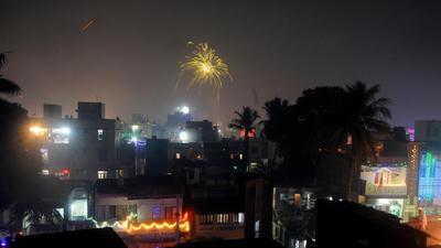 Last year also firecrackers were completely banned in Patna, Gaya and Muzaffarpur. (/HT PHOTO)