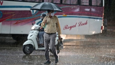 The weatherman has forecast wet weather in the region for the next 24 hours. (AP) The weatherman has forecast wet weather in the region for the next 24 hours. (AP)