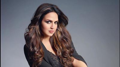 Actor Esha Deol Takhtani will be seen next in the web show Rudra with Ajay Devgn. Actor Esha Deol Takhtani will be seen next in the web show Rudra with Ajay Devgn.