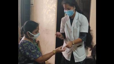 The health department staff of Kalyan Dombivli Municipal Corporation taking blood sample from a resident in Kalyan as it begins a survey as a part of precautionary measures against dengue and malaria. (RISHIKESH CHOUDHARY/HT PHOTO) The health department staff of Kalyan Dombivli Municipal Corporation taking blood sample from a resident in Kalyan as it begins a survey as a part of precautionary measures against dengue and malaria. (RISHIKESH CHOUDHARY/HT PHOTO)