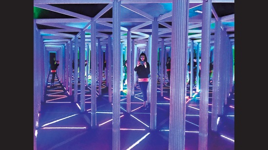 ‘At first, deploying cookies on email felt a bit like having a superpower,’ Assisi says. ‘But as the data mounted, that gave way to the feeling of being trapped in a hall of mirrors.’ (Shutterstock) ‘At first, deploying cookies on email felt a bit like having a superpower,’ Assisi says. ‘But as the data mounted, that gave way to the feeling of being trapped in a hall of mirrors.’ (Shutterstock)