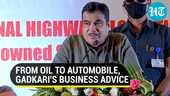 Nitin Gadkari said that if a 50,000-tonne oil godown is set up in Nagpur, then edible oil prices will reduce in the area (ANI)