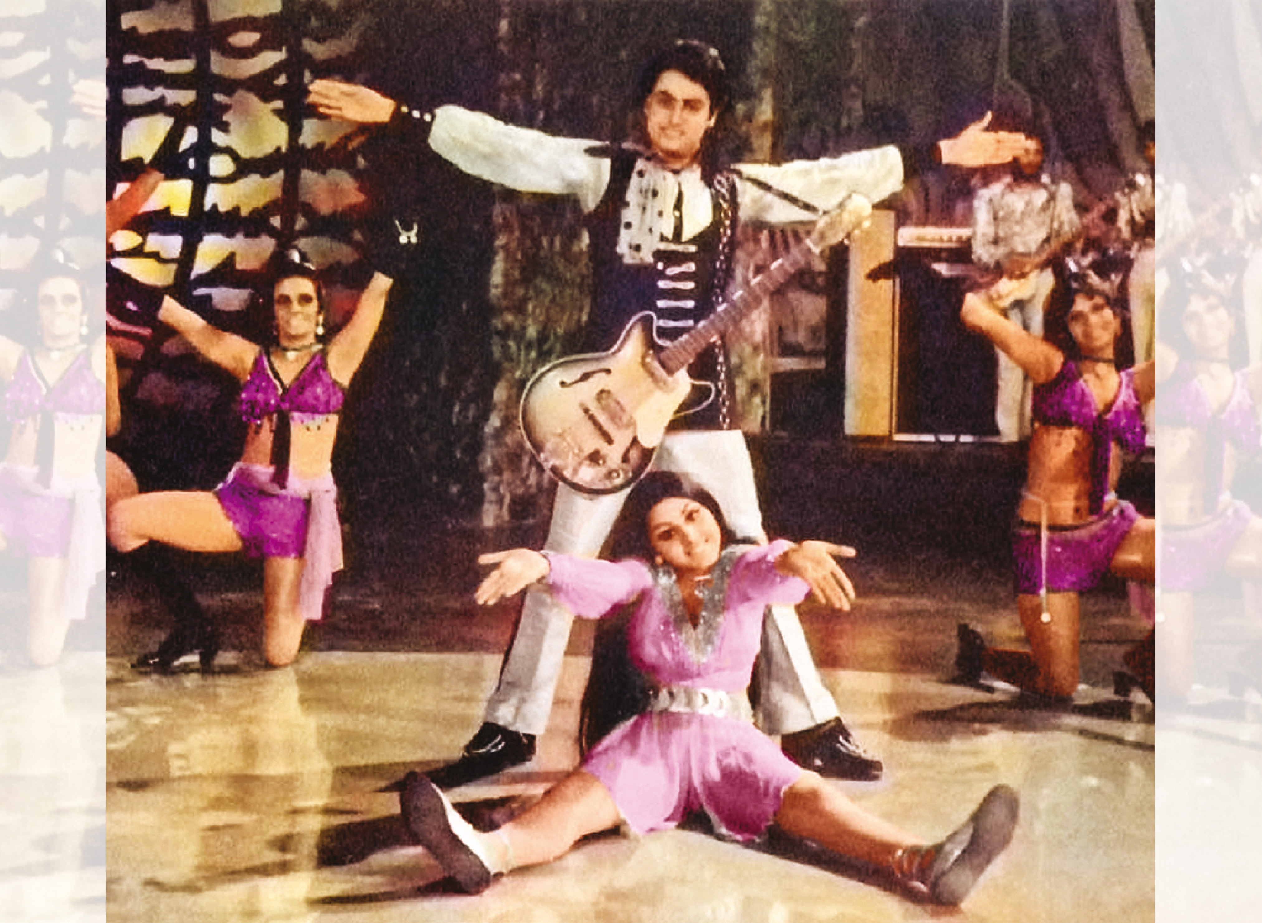 With Neetu Singh Kapoor in Yaadon Ki Baaraat With Neetu Singh Kapoor in Yaadon Ki Baaraat