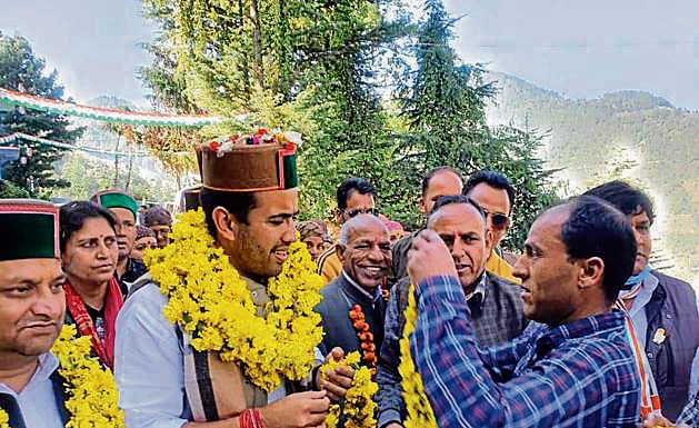 The Congress has fielded former MP Pratibha Singh from Mandi. (HT Photo) The Congress has fielded former MP Pratibha Singh from Mandi. (HT Photo)