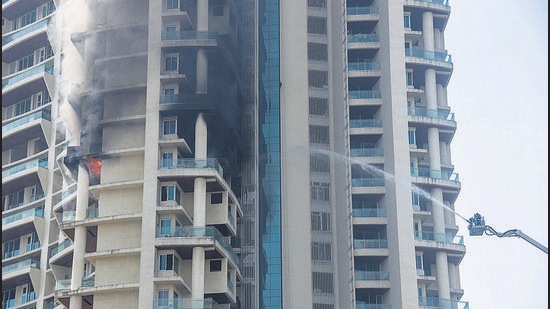 The Mumbai Fire Brigade on Friday had noted that the One Avighna Park building’s firefighting system was functional, but not operational at the time of the fire and that the fire brigade had to manually turn it on to use water from the system to fight the fire. (Pratik Chorge/HT PHOTO)