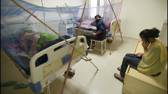 Worst-affected by the outbreak, Mohali has already confirmed 2,116 dengue cases. (HT Photo)