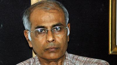Narendra Dabholkar, the genial doctor, social activist, rationalist, writer and editor, was the face of the anti-superstition movement in Maharashtra for more than two decades. As the Dabholkar case has now reached the stage of the trial in Pune court, his supporters and all those who believe in the cause he took up can find a partial solace. (HT FILE PHOTO) Narendra Dabholkar, the genial doctor, social activist, rationalist, writer and editor, was the face of the anti-superstition movement in Maharashtra for more than two decades. As the Dabholkar case has now reached the stage of the trial in Pune court, his supporters and all those who believe in the cause he took up can find a partial solace. (HT FILE PHOTO)