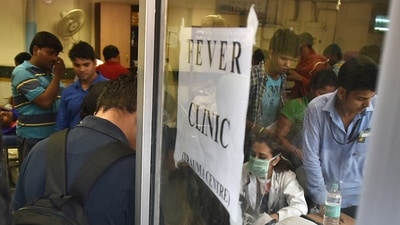 With the increase in the number of cases, fever beds in hospitals are filling up fast in the city, doctors said. (Raj K Raj/HT Archive) With the increase in the number of cases, fever beds in hospitals are filling up fast in the city, doctors said. (Raj K Raj/HT Archive)