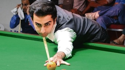 Pankaj Advani finishes on a high, claims top position (HT_PRINT)