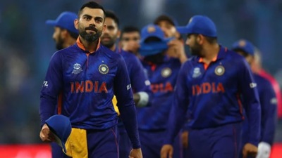 Chasing a 152-run target, Pakistan didn’t lose a single wicket as Mohammad Rizwan (79*) and Babar Azam (68*) sealed the side’s victory with 13 balls to spare. (Getty) Chasing a 152-run target, Pakistan didn’t lose a single wicket as Mohammad Rizwan (79*) and Babar Azam (68*) sealed the side’s victory with 13 balls to spare. (Getty)