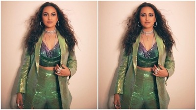 Mohit Rai took to Instagram to share Sonkashi's photos from the shoot. Describing her look, he captioned the images, "Dropping this hot vibe and blessing our timelines." And we totally agree with his caption. (Instagram/@mohitrai) Mohit Rai took to Instagram to share Sonkashi's photos from the shoot. Describing her look, he captioned the images, "Dropping this hot vibe and blessing our timelines." And we totally agree with his caption. (Instagram/@mohitrai)