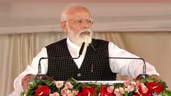 PM Modi addressing a gathering in Uttar Pradesh's Siddharthnagar.
