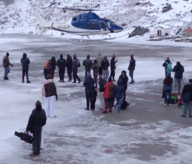 Char Dham Yatra in Uttarakhand continues amid snowfall. (ANI)