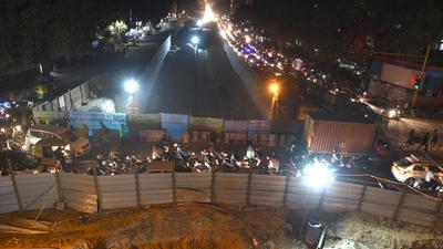 The transmission line runs between Maharani Bagh and AIIMS trauma centre. Arvind Yadav/HT