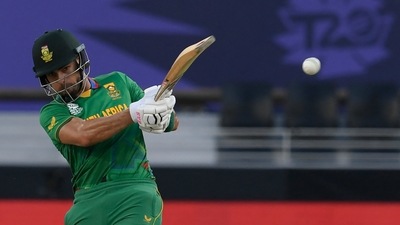 Reeza Hendricks, who replaced Quinton de Kock for the Proteas, was a brisk 39 off 30 deliveries to give SA a strong start in the run-chase. (AFP) Reeza Hendricks, who replaced Quinton de Kock for the Proteas, was a brisk 39 off 30 deliveries to give SA a strong start in the run-chase. (AFP)