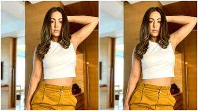 The navel-baring cropped top hugged Hina’s body perfectly and showed off her curves. (Instagram/@realhinakhan) The navel-baring cropped top hugged Hina’s body perfectly and showed off her curves. (Instagram/@realhinakhan)