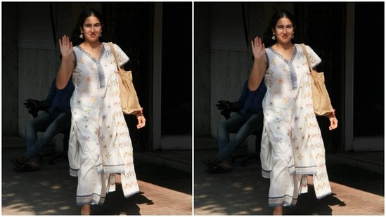 Sara was clicked by paparazzi in Santacruz. She adorned a pretty white salwar suit.(HT Photos/Varinder Chawla)