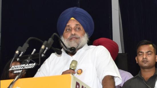 SAD president Sukhbir Singh Badal has said Punjab’s rejection of increase in BSF jurisdiction needed to be conveyed in strong terms, and immediately. (HT Photo)