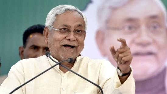 RJD chief Lalu Prasad Yadav said Bihar chief minister Nitish Kumar has been “eulogised” by PM Narendra Modi and the BJP. (HT File Photo)