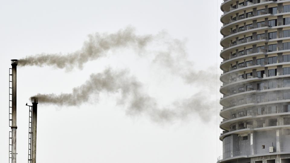 It’s a climate emergency and there is no time to lose. (Sunil Ghosh/HT) It’s a climate emergency and there is no time to lose. (Sunil Ghosh/HT)