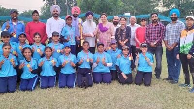 In the semi-finals, while Ludhiana girls’ team had beaten Moga by 12-0, Ferozepur outwitted Sangrur by 12-3. (HT Photo)