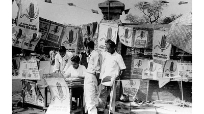 A makeshift propaganda office of a political party in West Bengal in February, 1952. (Courtesy  Publicity Department, West Bengal via Photo Division. PIB)