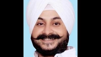 Taking a dig at the former chief minister, Jarnail said the people of Punjab had witnessed the false promises and works of Singh for four-and-a-half-years.