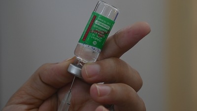 As many as 73,512 beneficiaries were vaccinated in the city in the last 24 hours and so far 7,251,851 people have been fully immunised against the disease, the Delhi health department bulletin on Wednesday showed. (AFP) As many as 73,512 beneficiaries were vaccinated in the city in the last 24 hours and so far 7,251,851 people have been fully immunised against the disease, the Delhi health department bulletin on Wednesday showed. (AFP)
