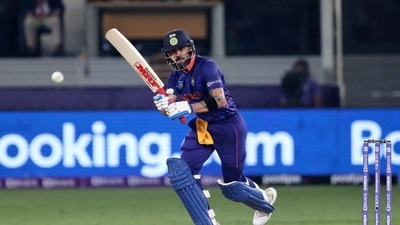 Indian cricket captain Virat Kohli bats during the Cricket Twenty20 World Cup match between India and Pakistan in Dubai, UAE, Sunday, Oct. 24, 2021.AP/PTI Photo(AP10_24_2021_000198B) (AP)