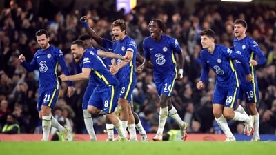 Chelsea players celebrate after winning the penalty shoot-out (Action Images via Reuters)