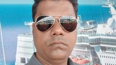 Prabhakar Sail has alleged that Gosavi took ₹50 lakh from an individual after the raid at the cruise ship. Prabhakar Sail has alleged that Gosavi took ₹50 lakh from an individual after the raid at the cruise ship.
