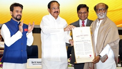 On October 25, Rajinikanth received the Dadasaheb Phalke Award at the 67th National Film Awards ceremony in Delhi. (ANI) On October 25, Rajinikanth received the Dadasaheb Phalke Award at the 67th National Film Awards ceremony in Delhi. (ANI)