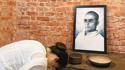 “I meditated in the cell paid my gratitude and deepest respect to Veer Savarkar ji,” she wrote. “I meditated in the cell paid my gratitude and deepest respect to Veer Savarkar ji,” she wrote.