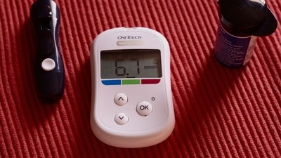 Manage blood sugar levels: It is important to keep your blood sugar levels in check. Almonds are low in sugar and carbohydrates and high in magnesium so having an ounce of almonds will help maintain your blood sugar levels. (Unsplash) Manage blood sugar levels: It is important to keep your blood sugar levels in check. Almonds are low in sugar and carbohydrates and high in magnesium so having an ounce of almonds will help maintain your blood sugar levels. (Unsplash)