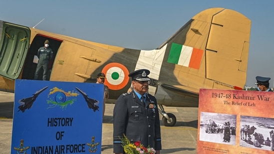 Air Officer Commanding in Chief (AOC-in-C) of Western Air Command, Air Marshal Amit Dev(AFP)