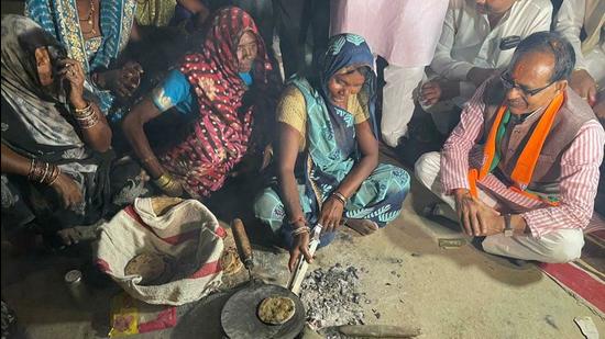 The Madhya Pradesh BJP said Basanti Kol, the woman seen in the video cooking for chief minister Shivraj Singh Chouhan, uses a LPG cylinder but chose a clay stove for the chief minister since traditional cuisines taste better when cooked this way