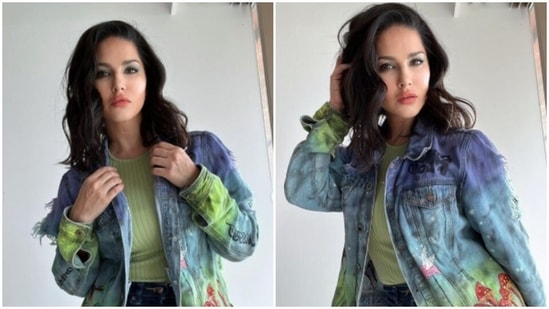 Sunny Leone’s denim jacket with a twist is a must-have for every wardrobe(Instagram/@sunnyleone)