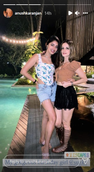 Anushka Ranjan shares a pic with Sussanne.&nbsp;