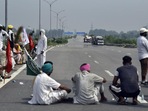 Farmers at the Singhu border protest site. Sanjeev Verma/HT PHOTO Farmers at the Singhu border protest site. Sanjeev Verma/HT PHOTO